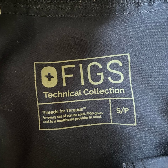 Lot of Two Figs Scrub Pants - Picture 3 of 3